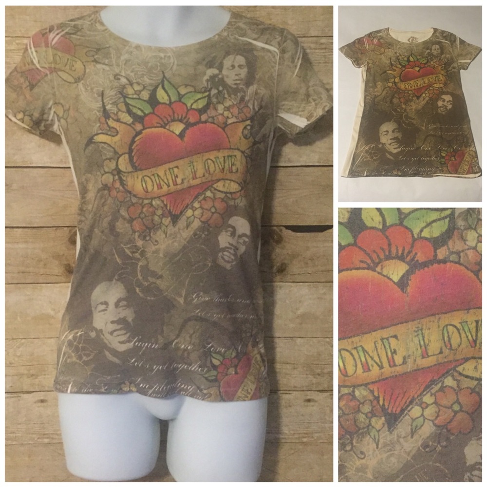 Women’s Catch a Fire Bob Marley t-shirt